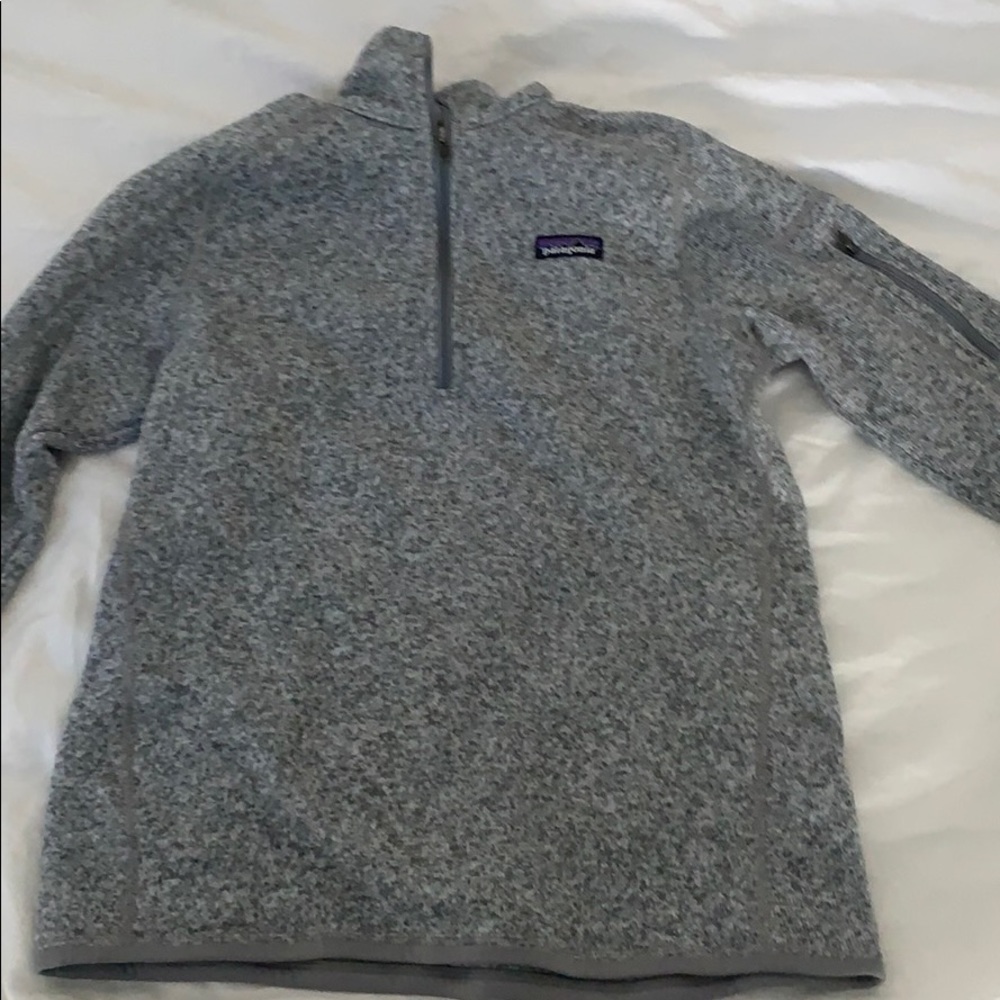 Patagonia quarter zip sweatshirt